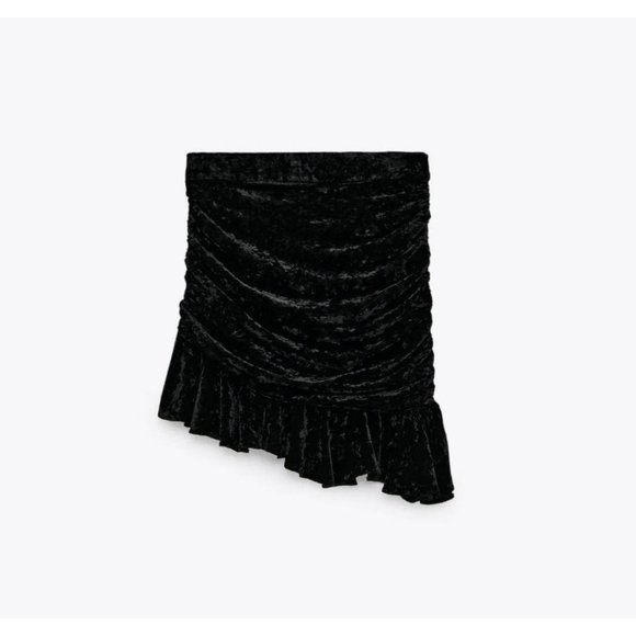 NWT ZARA High-Waist Velvet Asymmetrical Mini Skirt - Picture 4 of 9
